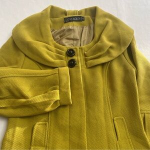 Yellow Button-Up Coat Draped Neck Black Button Snaps Puff Sleeves Women’s XS